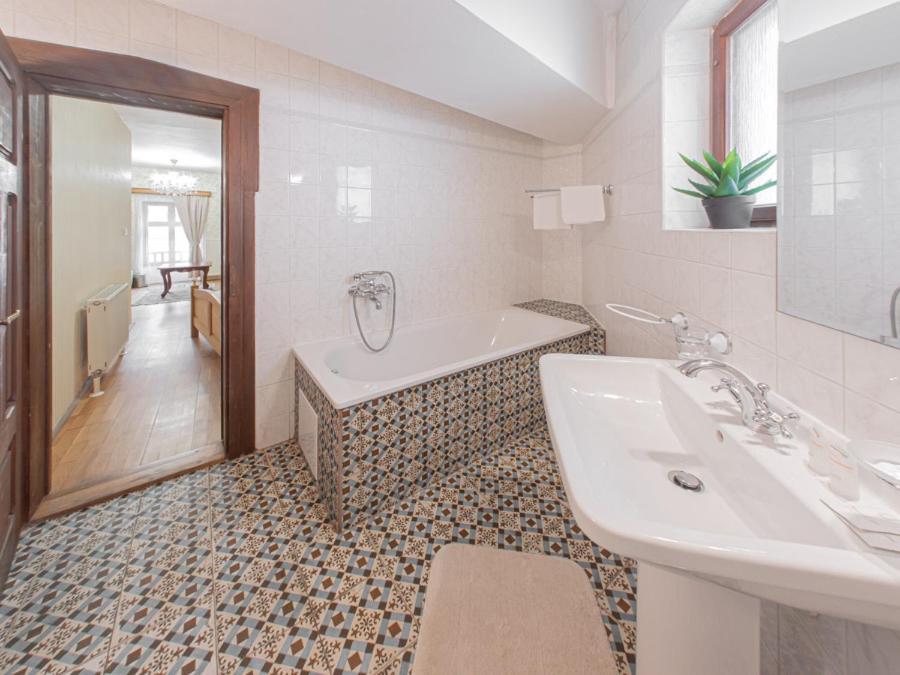 Hotel Salamander - Garni Банска-Штьявница Экстерьер фото