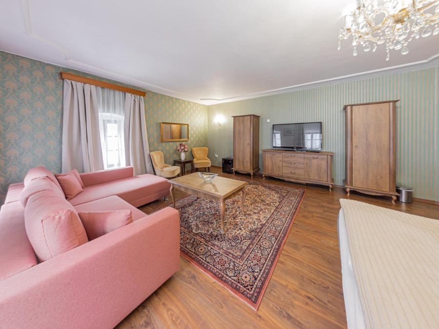 Hotel Salamander - Garni Банска-Штьявница Экстерьер фото