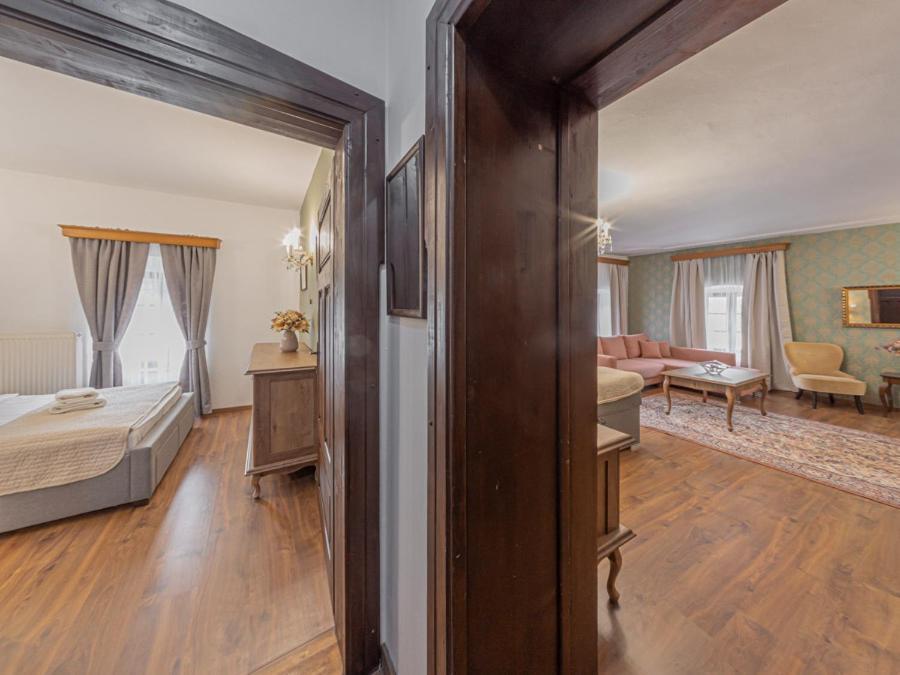 Hotel Salamander - Garni Банска-Штьявница Экстерьер фото