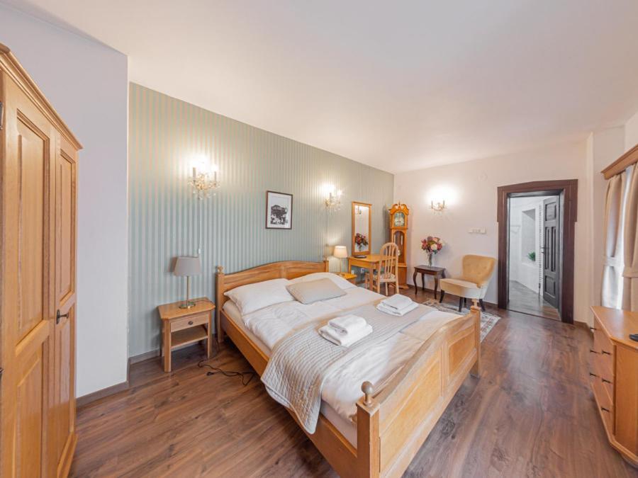 Hotel Salamander - Garni Банска-Штьявница Экстерьер фото